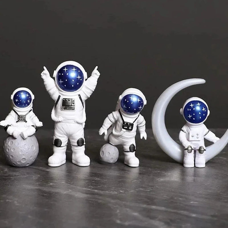 Miniaturas de Astronauta - Decoração e Brinquedo Educativo