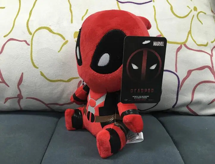 Boneco de Pelúcia Deadpool - 20cm - Para Fãs e Colecionadores 🎭