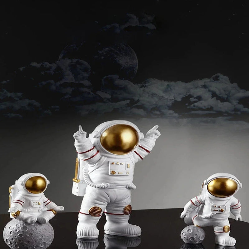 Miniaturas de Astronauta - Decoração e Brinquedo Educativo